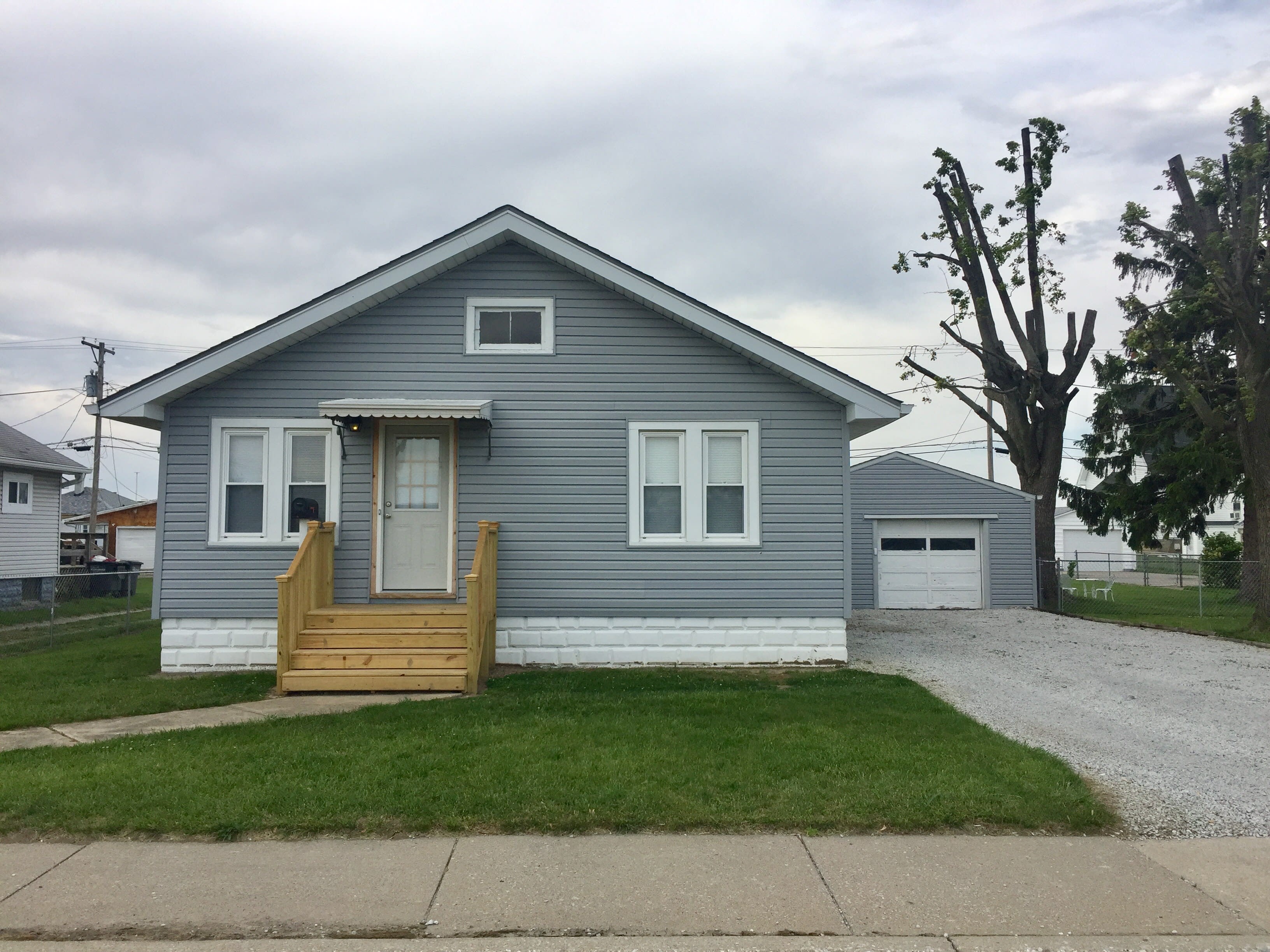 Sarah GibsonKokomo, Indiana RealtorApple Tree Realty